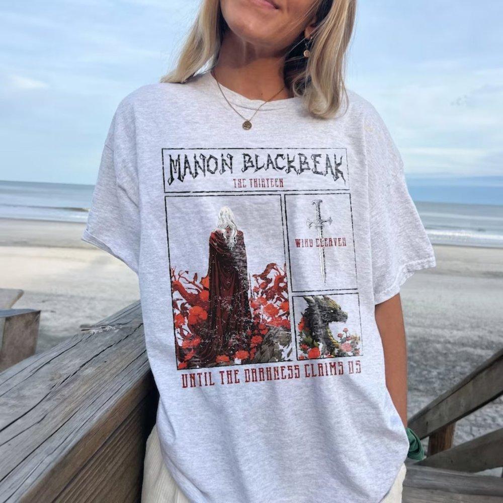 Manon Blackbeak Throne Of Glass Fantasy Book Fan T-Shirt